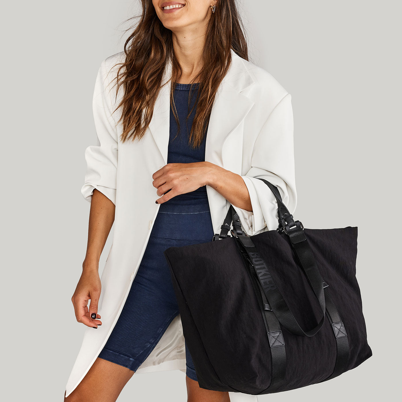 Botkier tote store